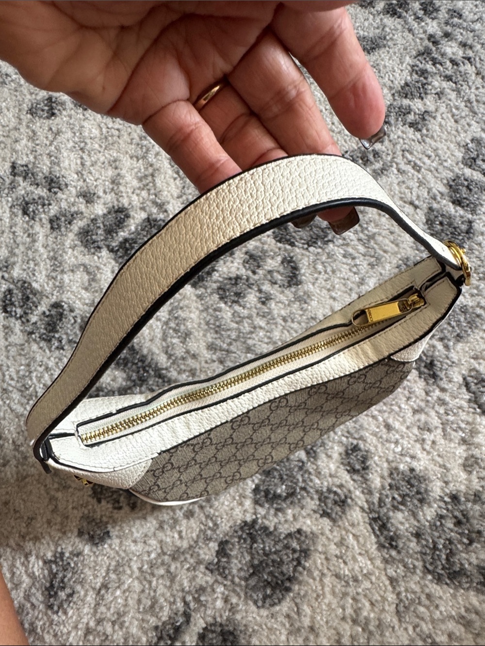 GUCCI OPHIDIA GG MINI BAG - Picture 8 of 12